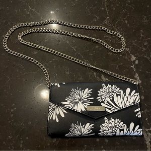 Trifold Crossbody Purse